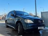 Mercedes-Benz ML 320 1998 года за 4 000 000 тг. в Шымкент – фото 2