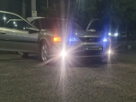 Opel Vectra 1996 года за 1 400 000 тг. в Шымкент – фото 2