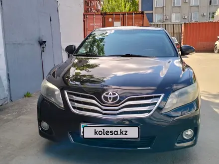 Toyota Camry 2010 года за 7 990 000 тг. в Павлодар