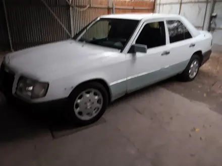 Mercedes-Benz E 230 1988 года за 1 100 000 тг. в Алматы – фото 10