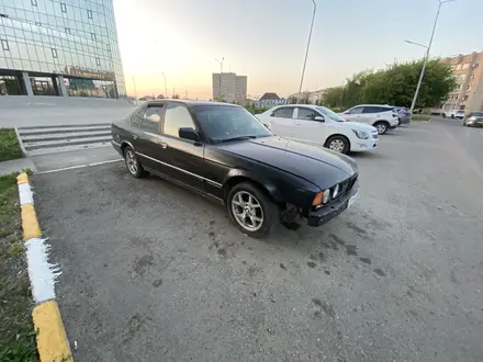 BMW 520 1990 года за 750 000 тг. в Петропавловск – фото 4