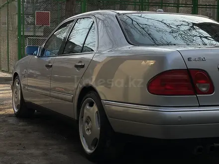 Mercedes-Benz E 280 1999 года за 5 500 000 тг. в Шымкент – фото 3