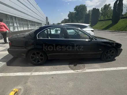 BMW 525 2001 года за 4 500 000 тг. в Алматы – фото 4