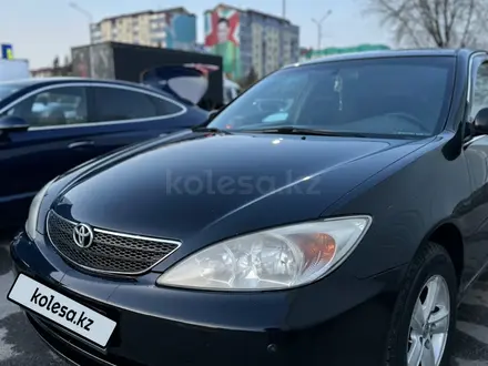 Toyota Camry 2002 года за 4 500 000 тг. в Алматы – фото 2