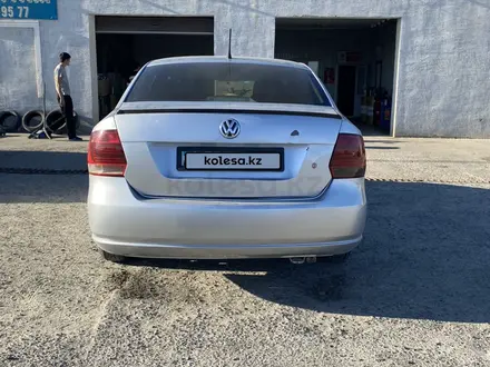 Volkswagen Polo 2015 года за 4 300 000 тг. в Атырау – фото 3