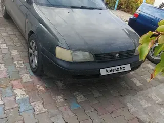 Toyota Carina E