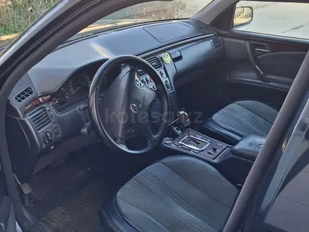 Mercedes-Benz E 320 2000 года за 3 700 000 тг. в Туркестан – фото 14