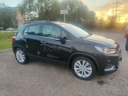 Chevrolet Tracker 2021 года за 6 400 000 тг. в Костанай – фото 2