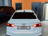 Hyundai Accent 2019 года за 6 100 000 тг. в Алматы – фото 5