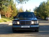 Mercedes-Benz E 200 1994 года за 2 400 000 тг. в Тараз – фото 2