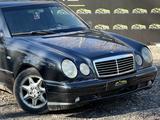 Mercedes-Benz E 230 1997 годаүшін2 300 000 тг. в Караганда – фото 3