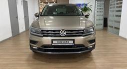 Volkswagen Tiguan 2018 года за 12 690 000 тг. в Алматы – фото 2
