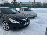 Hyundai Sonata 2012 годаfor4 500 000 тг. в Уральск – фото 2