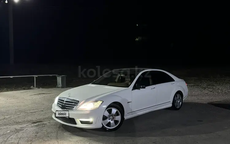 Mercedes-Benz S 500 2006 годаfor7 000 000 тг. в Шымкент