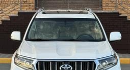 Toyota Land Cruiser Prado 2022 года за 30 300 000 тг. в Актобе