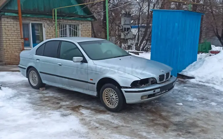 BMW 525 1998 годаүшін700 000 тг. в Уральск