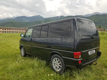 Volkswagen Multivan 1993 года за 2 600 000 тг. в Алматы – фото 4