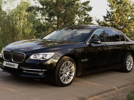 BMW 740 2015 года за 22 000 000 тг. в Алматы – фото 8