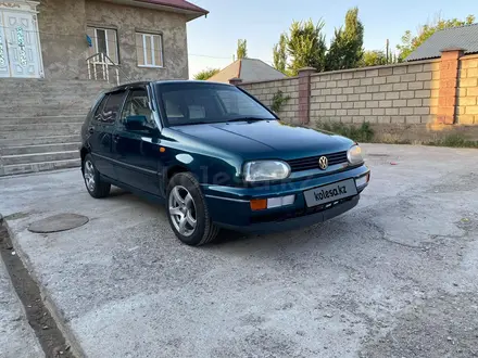 Volkswagen Golf 1995 года за 1 850 000 тг. в Шымкент