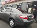 Toyota Camry 2011 года за 7 200 000 тг. в Шымкент – фото 2