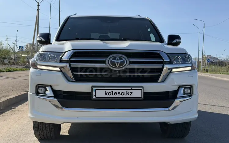 Toyota Land Cruiser 2019 годаүшін40 000 000 тг. в Алматы