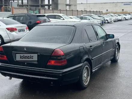 Mercedes-Benz C 180 1994 года за 1 300 000 тг. в Астана – фото 3