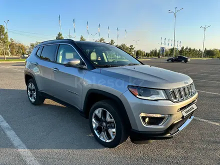 Jeep Compass 2018 года за 11 000 000 тг. в Тараз