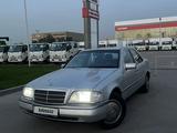 Mercedes-Benz C 280 1994 года за 2 250 000 тг. в Алматы – фото 2