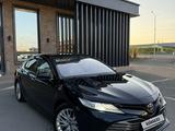 Toyota Camry 2019 годаүшін14 500 000 тг. в Атырау