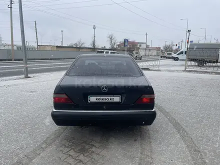 Mercedes-Benz S 320 1996 года за 2 500 000 тг. в Атырау – фото 6