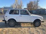 ВАЗ (Lada) Lada 2121 1999 годаүшін1 000 000 тг. в Уральск – фото 5