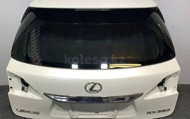 Дверь багажника Lexus RX350 (GGL10) за 130 000 тг. в Усть-Каменогорск