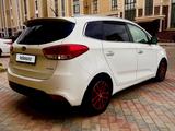 Kia Carens 2014 года за 6 300 000 тг. в Жанаозен – фото 3
