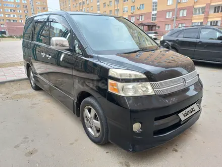 Toyota Voxy 2007 года за 4 800 000 тг. в Атырау – фото 2