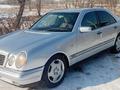 Mercedes-Benz E 320 1996 года за 2 400 000 тг. в Алматы – фото 2