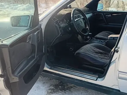 Mercedes-Benz E 320 1996 года за 2 400 000 тг. в Алматы – фото 6