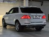 Mercedes-Benz ML 400 2014 годаүшін14 900 000 тг. в Алматы – фото 4