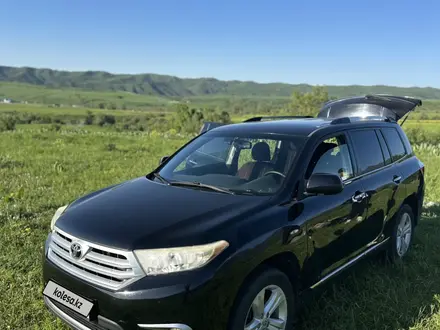Toyota Highlander 2013 года за 12 000 000 тг. в Алматы