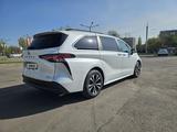 Toyota Sienna 2022 года за 27 777 777 тг. в Алматы – фото 5