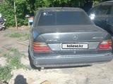 Mercedes-Benz E-Класс 1992 года за 600 000 тг. в Шахтинск – фото 3