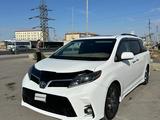 Toyota Sienna 2015 годаүшін14 200 000 тг. в Актау – фото 2