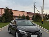 Toyota Camry 2018 годаүшін13 800 000 тг. в Сарыагаш – фото 3