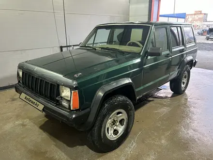 Jeep Cherokee 1993 года за 1 800 000 тг. в Жезказган