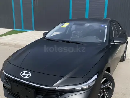 Hyundai Elantra 2023 года за 9 300 000 тг. в Астана – фото 3