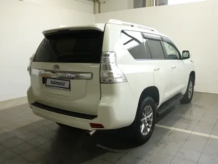 Toyota Land Cruiser Prado 2016 года за 17 890 000 тг. в Актобе – фото 6