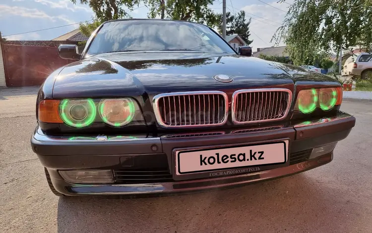 BMW 728 2000 года за 4 800 000 тг. в Павлодар