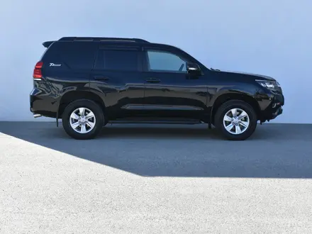 Toyota Land Cruiser Prado Comfort+ 2021 года за 22 200 000 тг. в Атырау – фото 4