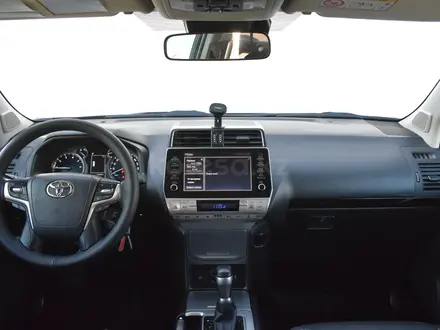 Toyota Land Cruiser Prado Comfort+ 2021 года за 22 200 000 тг. в Атырау – фото 9