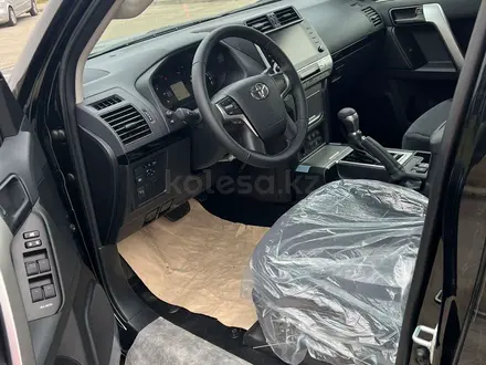 Toyota Land Cruiser Prado 2022 года за 34 000 000 тг. в Уральск – фото 11