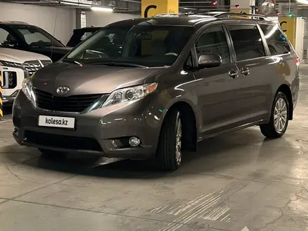 Toyota Sienna 2011 года за 10 800 000 тг. в Алматы – фото 3